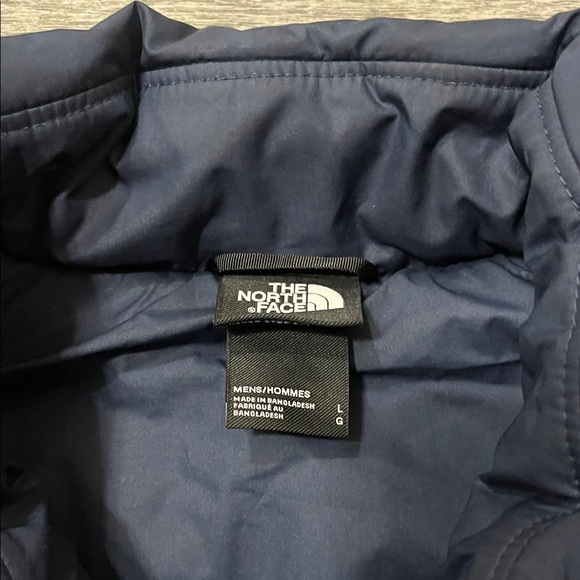 The North Face Men's Aconcagua 3 Dark Blue Puffer Jacket - Picture 3 of 9